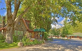 Strawberry Valley Inn Mount Shasta